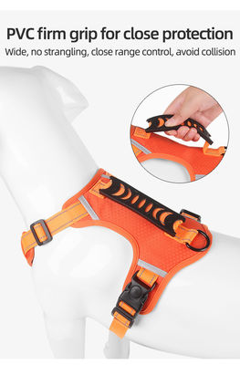 Nuevo arnés de pecho para mascotas estilo chaleco reflector arnés de pecho para perros de gran tamaño cuerda de tracción para perros a prueba de explosiones